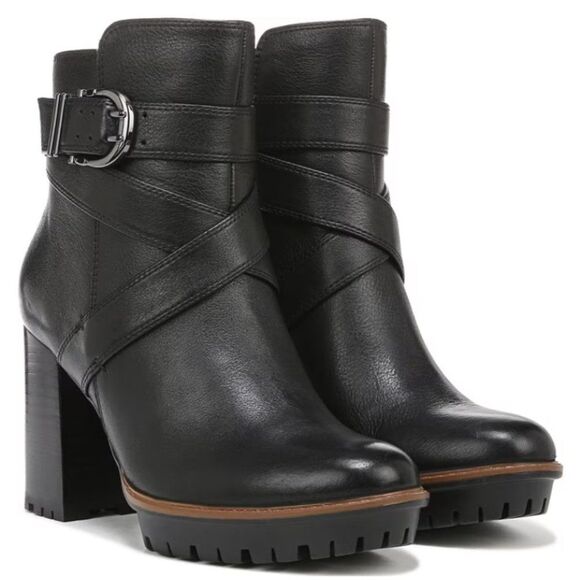 NATURALIZER Lyra Lug Sole Booties (WIDE) - Picture 1 of 11